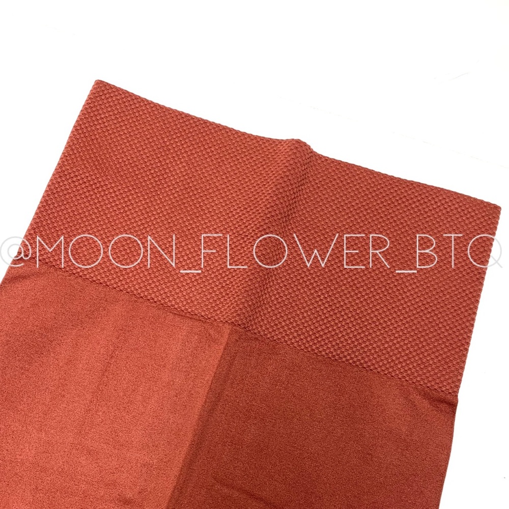 Zenana Rust Buttery Soft Tummy Control High Waist Capri - Picture 3 of 7